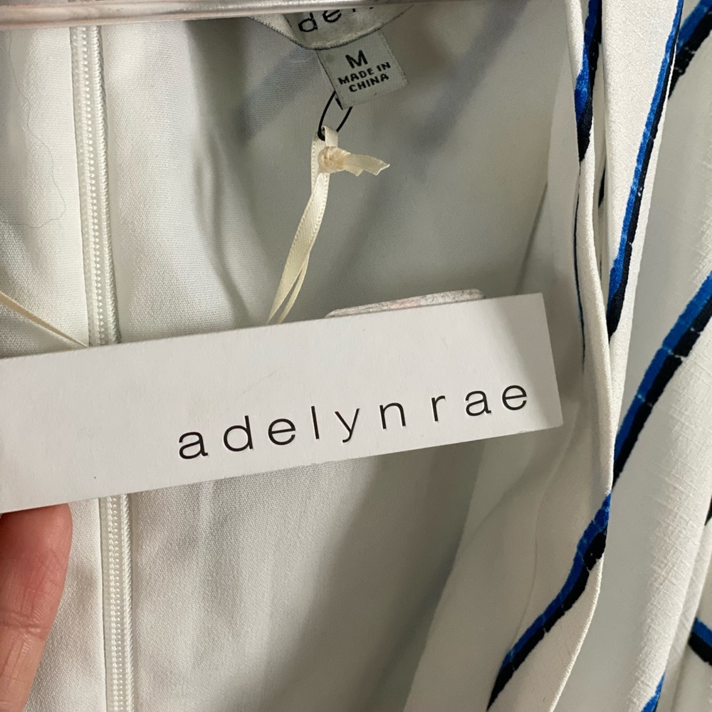 Dress Adelyn Rae - Picture 3 of 3